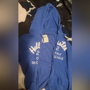 Hollister size medium
